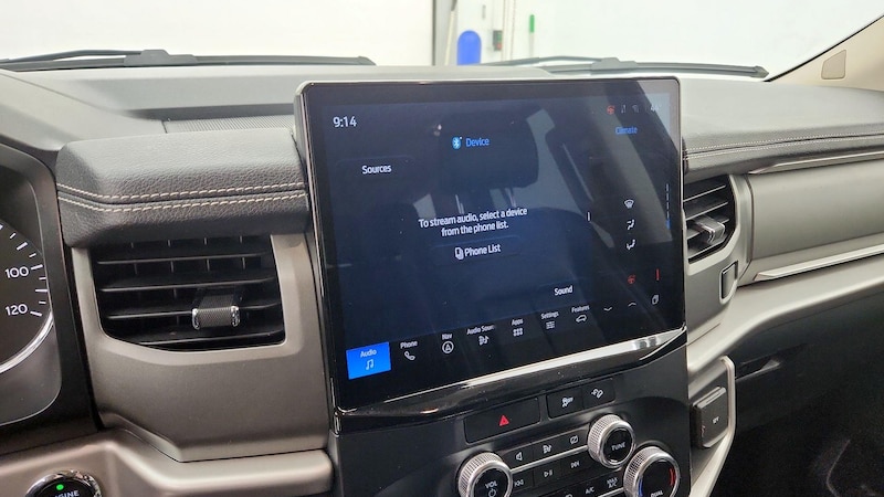 2023 Ford Expedition MAX XLT 16