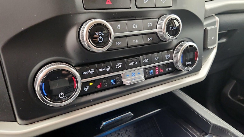 2023 Ford Expedition MAX XLT 17