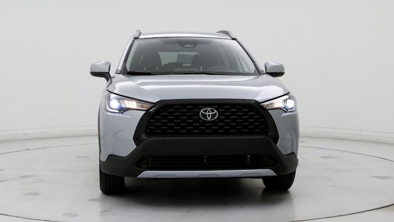 2024 Toyota Corolla Cross LE 5