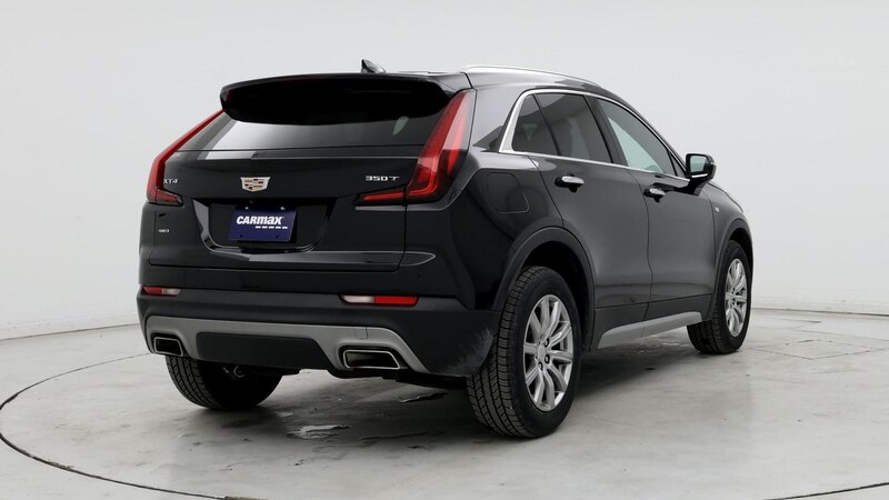 2023 Cadillac XT4 Premium Luxury 8