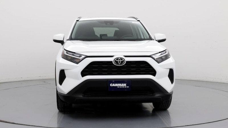 2024 Toyota RAV4 XLE 5