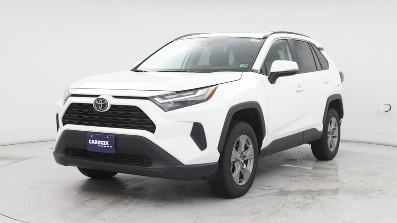 2024 Toyota RAV4 XLE 4