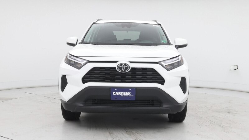 2024 Toyota RAV4 XLE 5