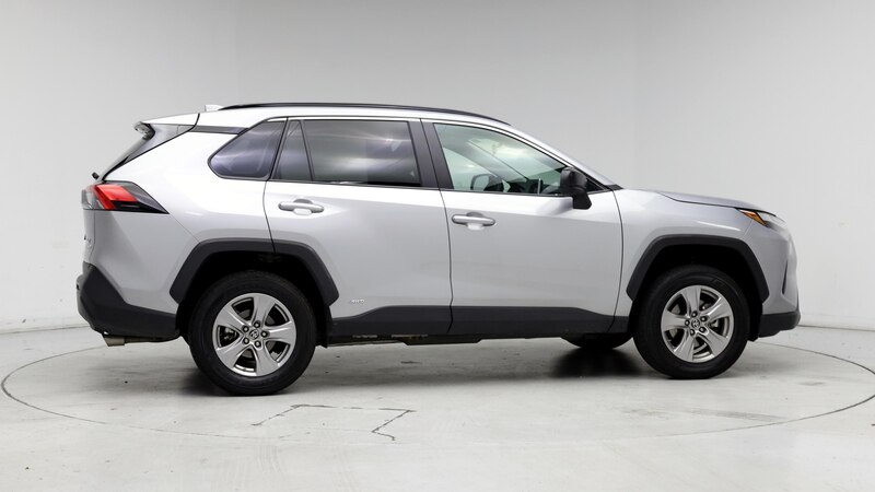 2024 Toyota RAV4 LE 7