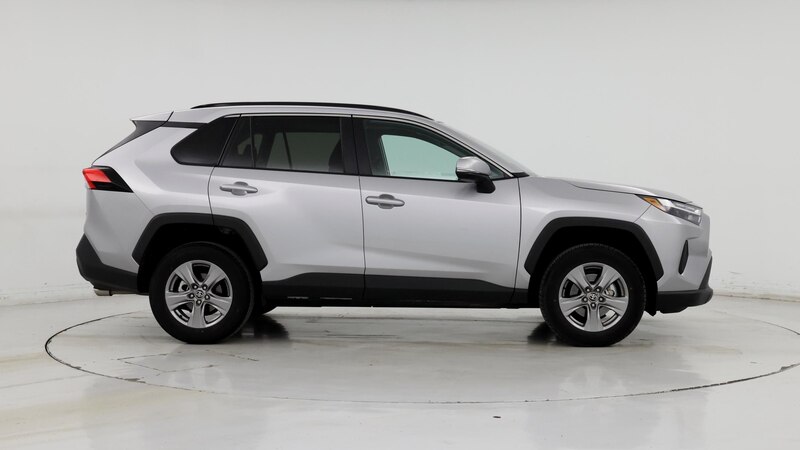 2024 Toyota RAV4 XLE 7