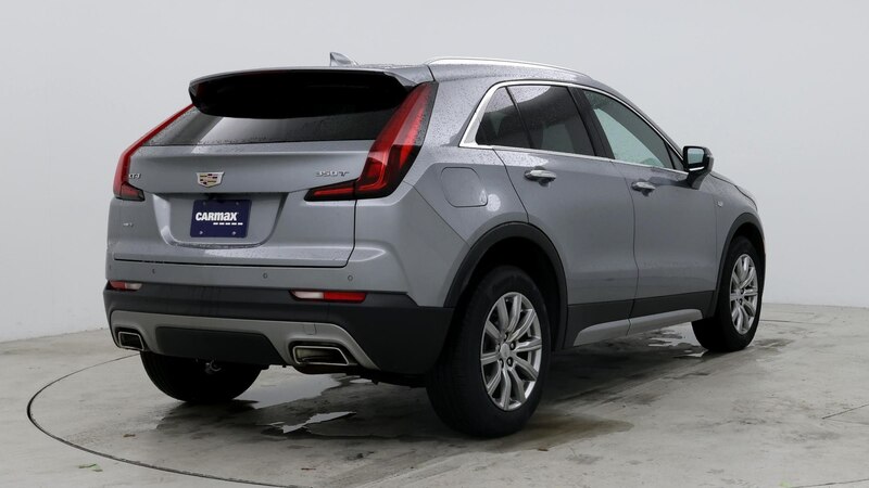 2023 Cadillac XT4 Premium Luxury 8