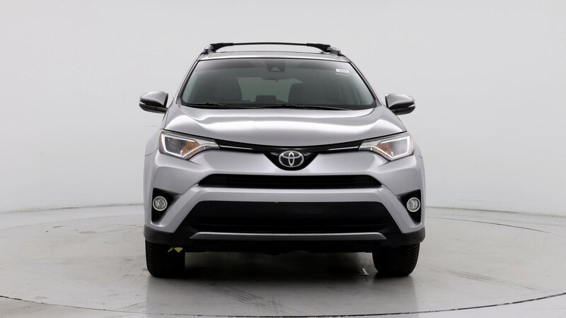 2017 Toyota RAV4 XLE 5