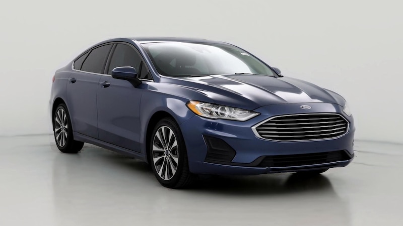 2019 Ford Fusion SE Hero Image