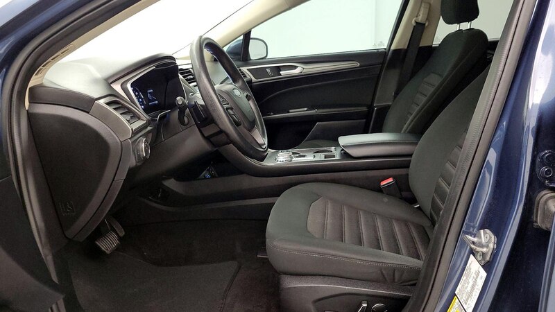 2019 Ford Fusion SE 11