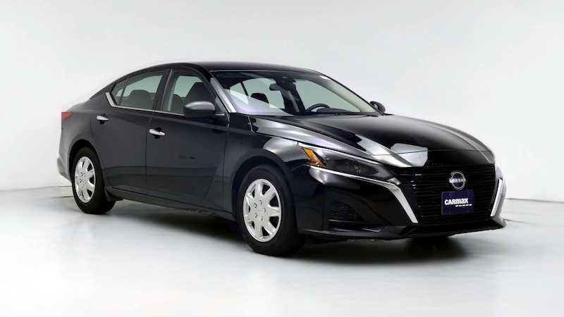 2024 Nissan Altima S Hero Image