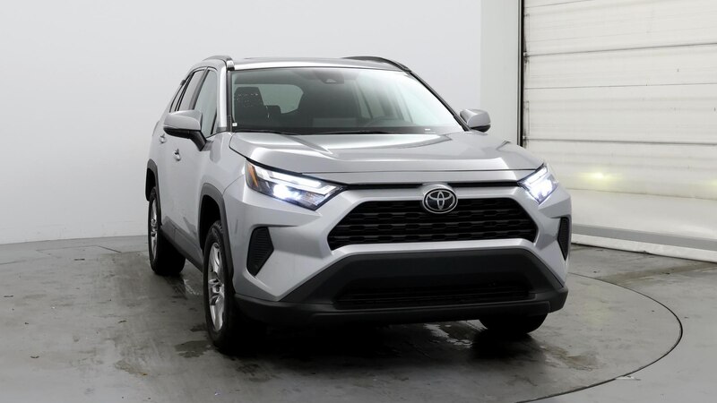 2024 Toyota RAV4 XLE 5