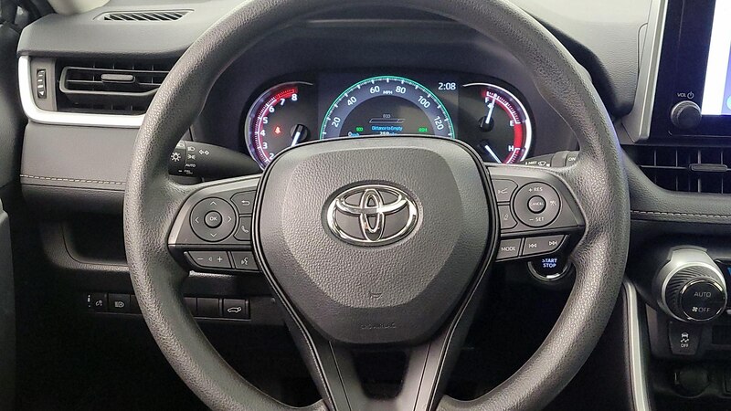 2024 Toyota RAV4 XLE 10