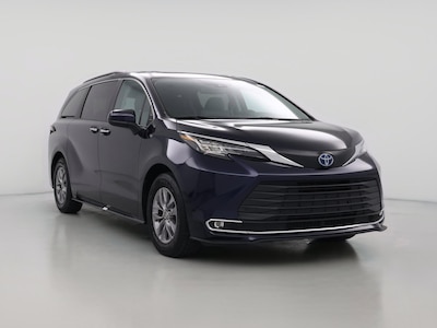 2023 Toyota Sienna XLE -
                Tampa, FL