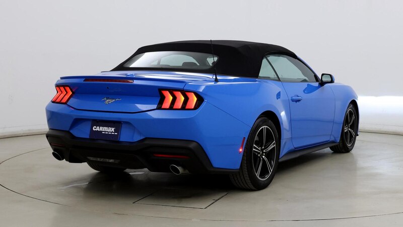 2024 Ford Mustang  8