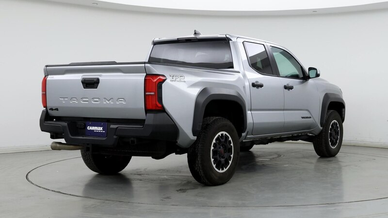 2024 Toyota Tacoma TRD Off-Road 8