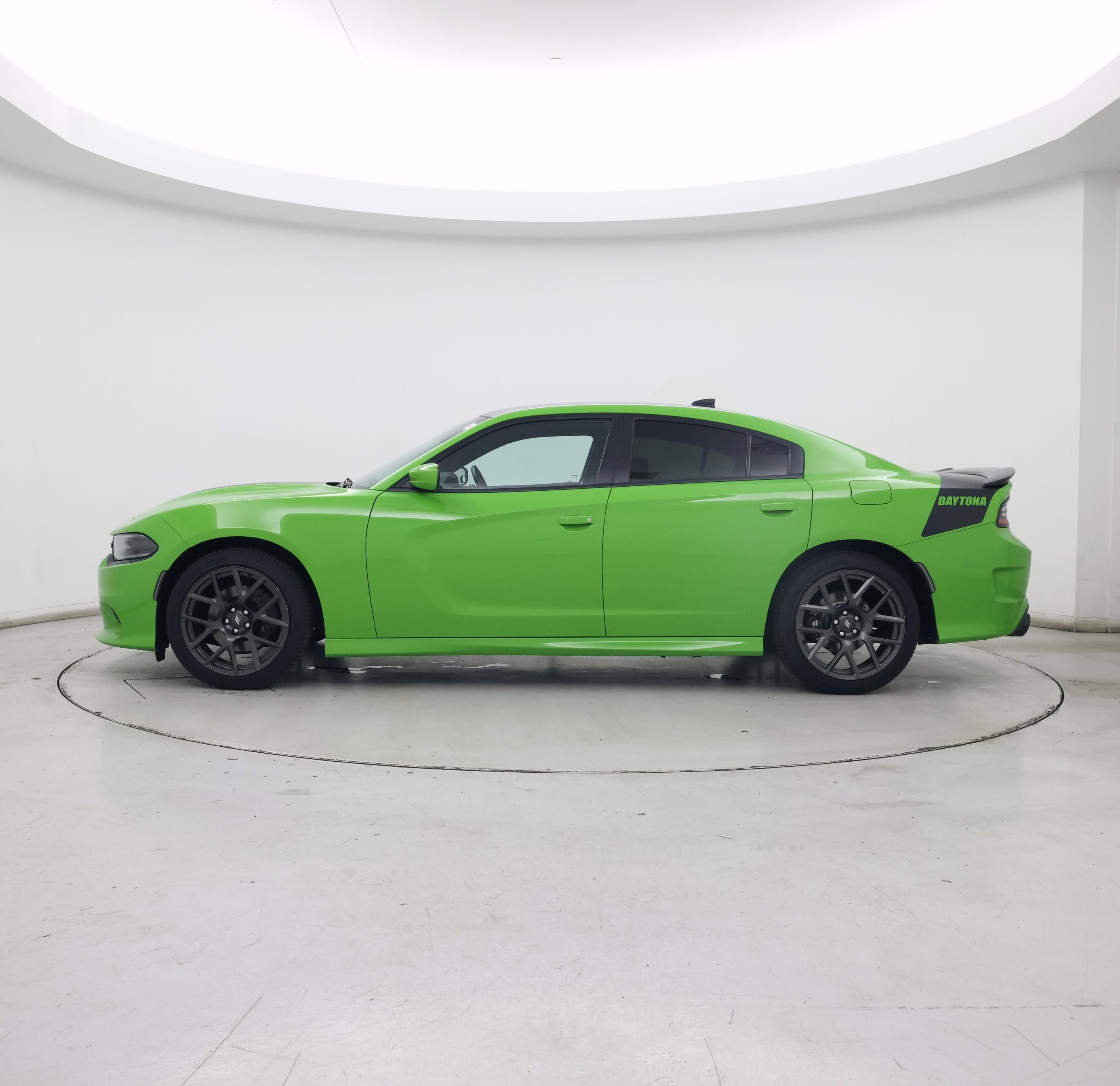 Thumbnail: 2017 Dodge Charger - 3