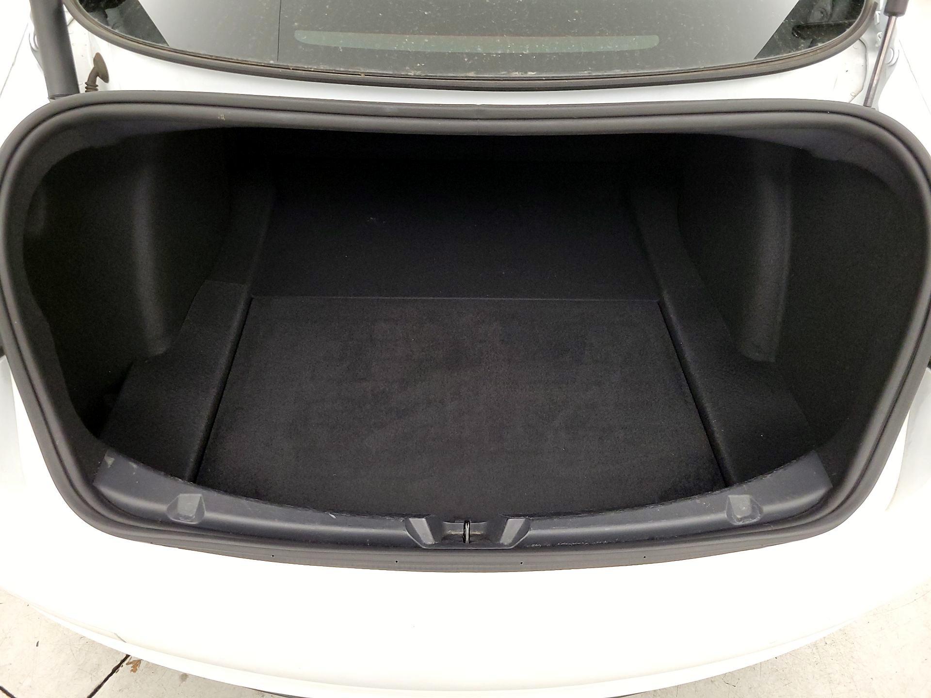 Thumbnail: 2023 Tesla Model 3 - 20