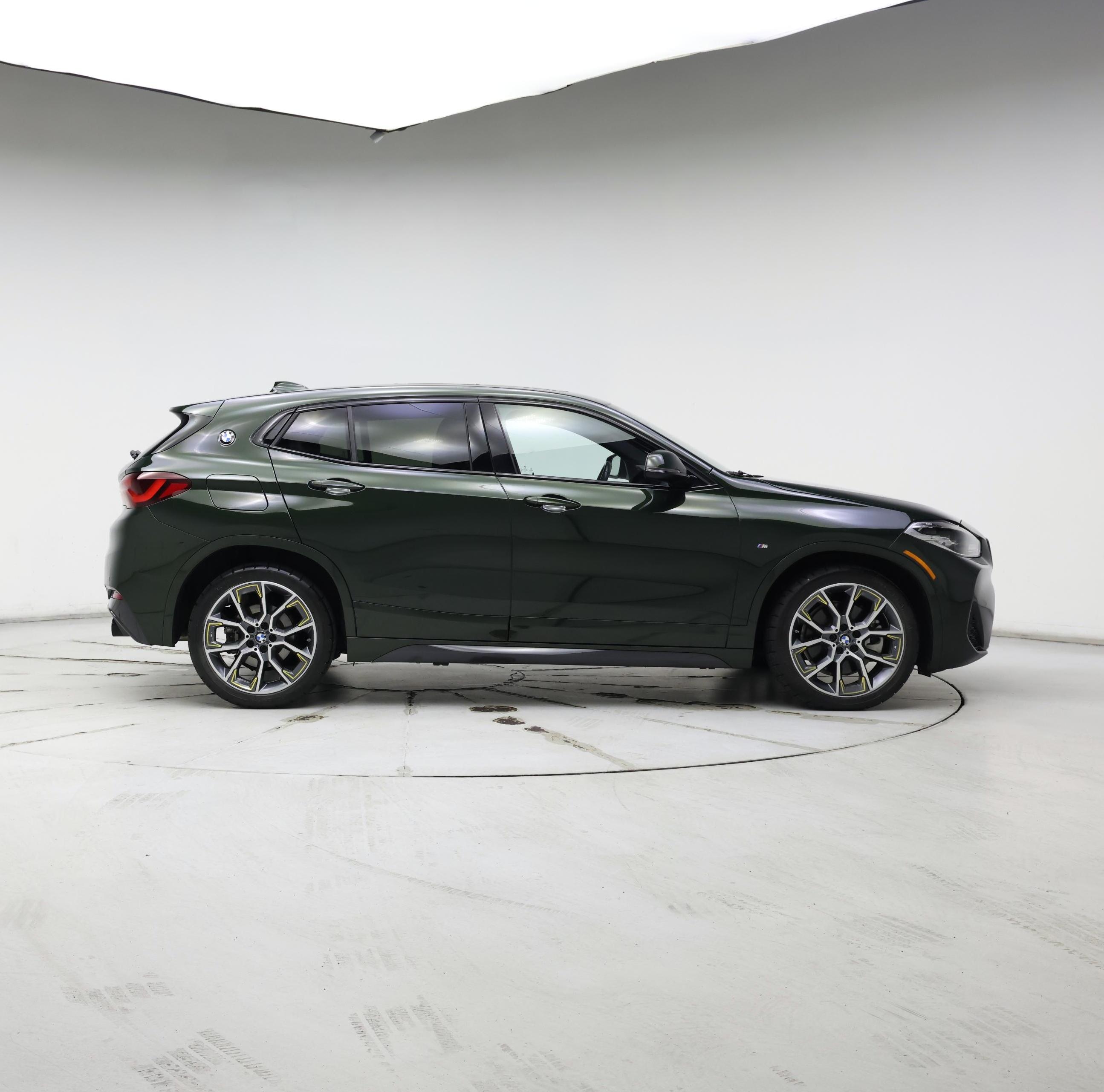 Thumbnail: 2023 BMW X2 - 7