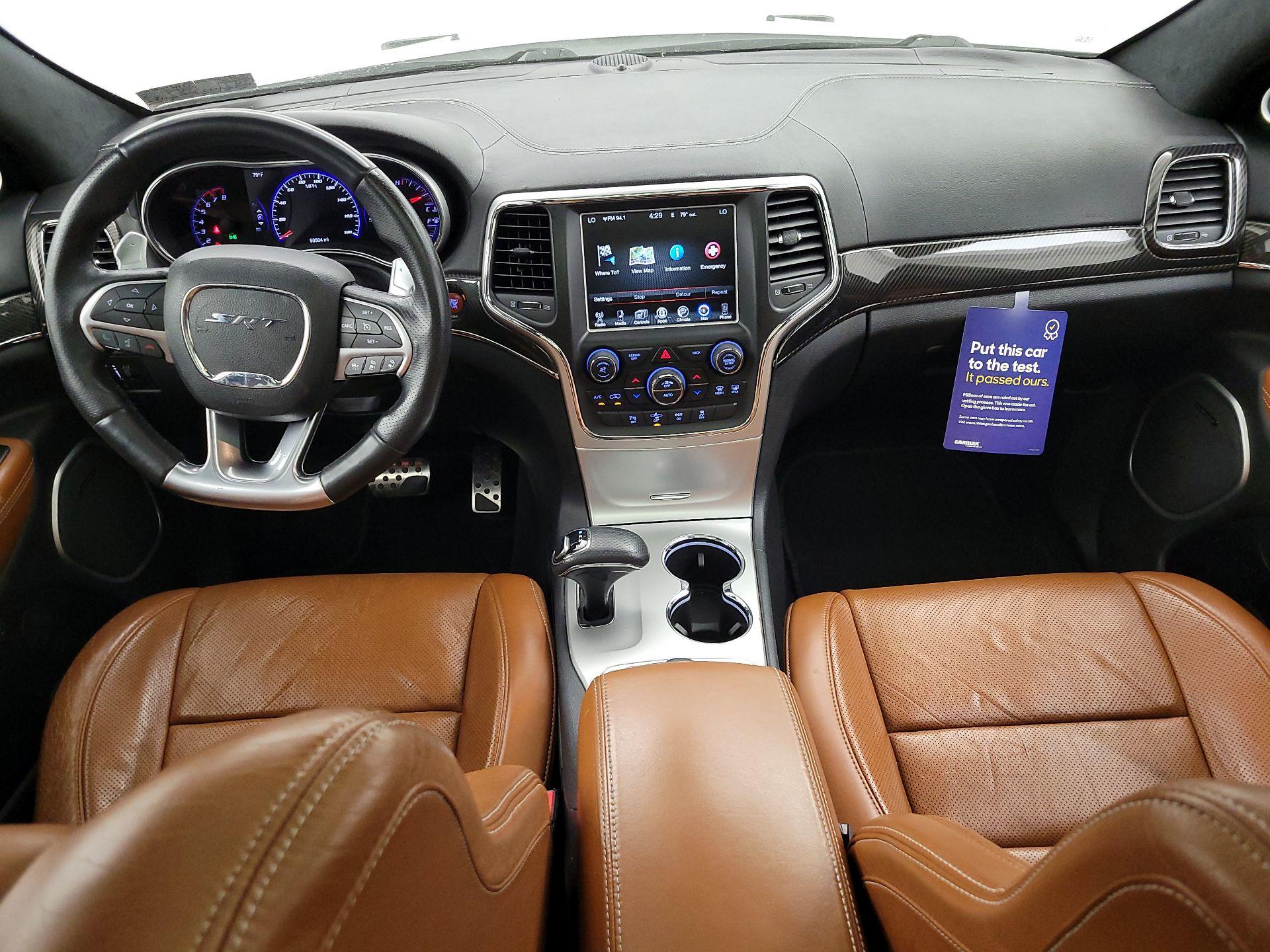 Thumbnail: 2015 Jeep Grand Cherokee - 9