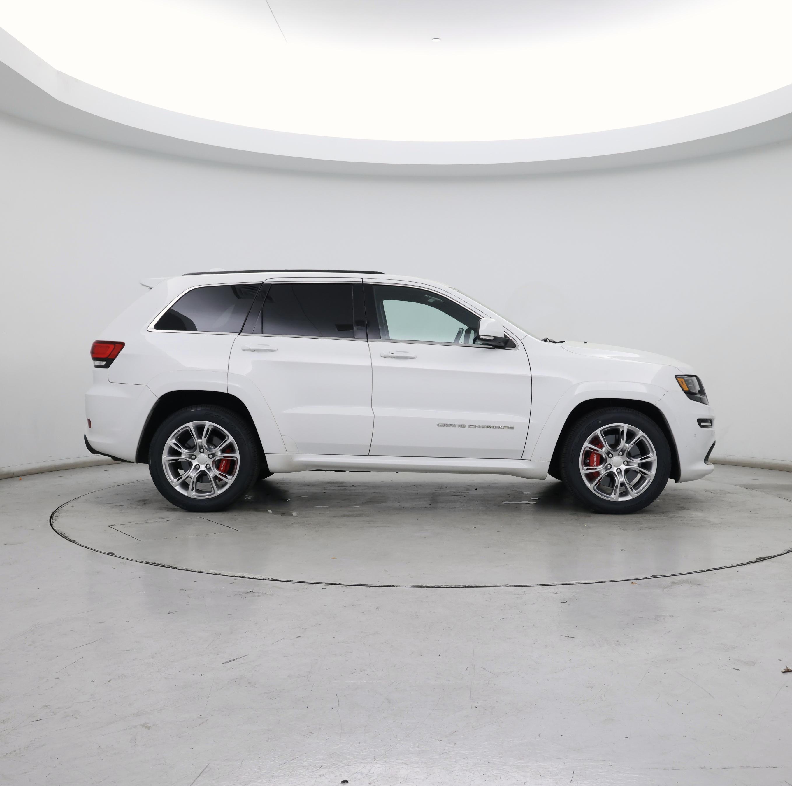 Thumbnail: 2015 Jeep Grand Cherokee - 7