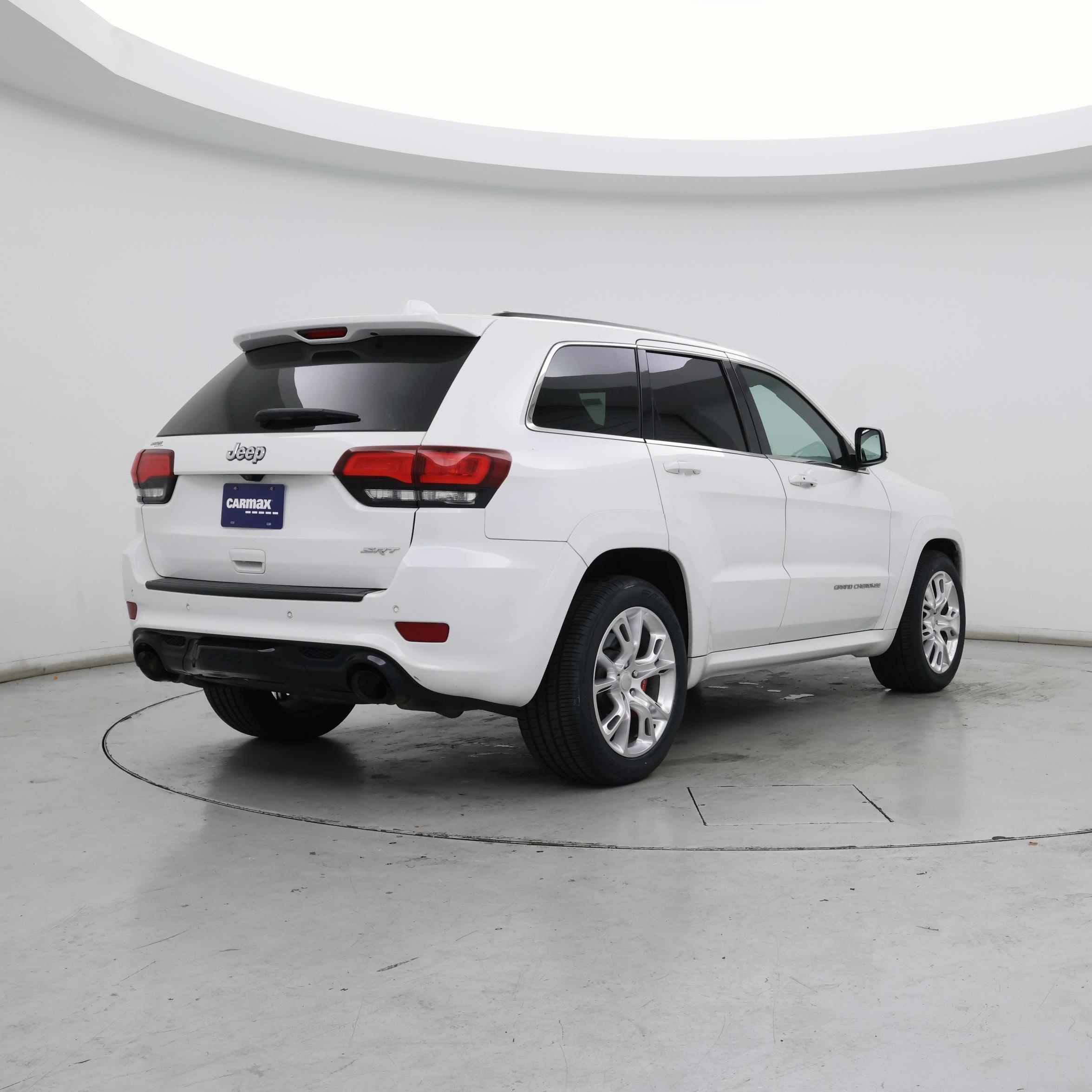 Thumbnail: 2015 Jeep Grand Cherokee - 8