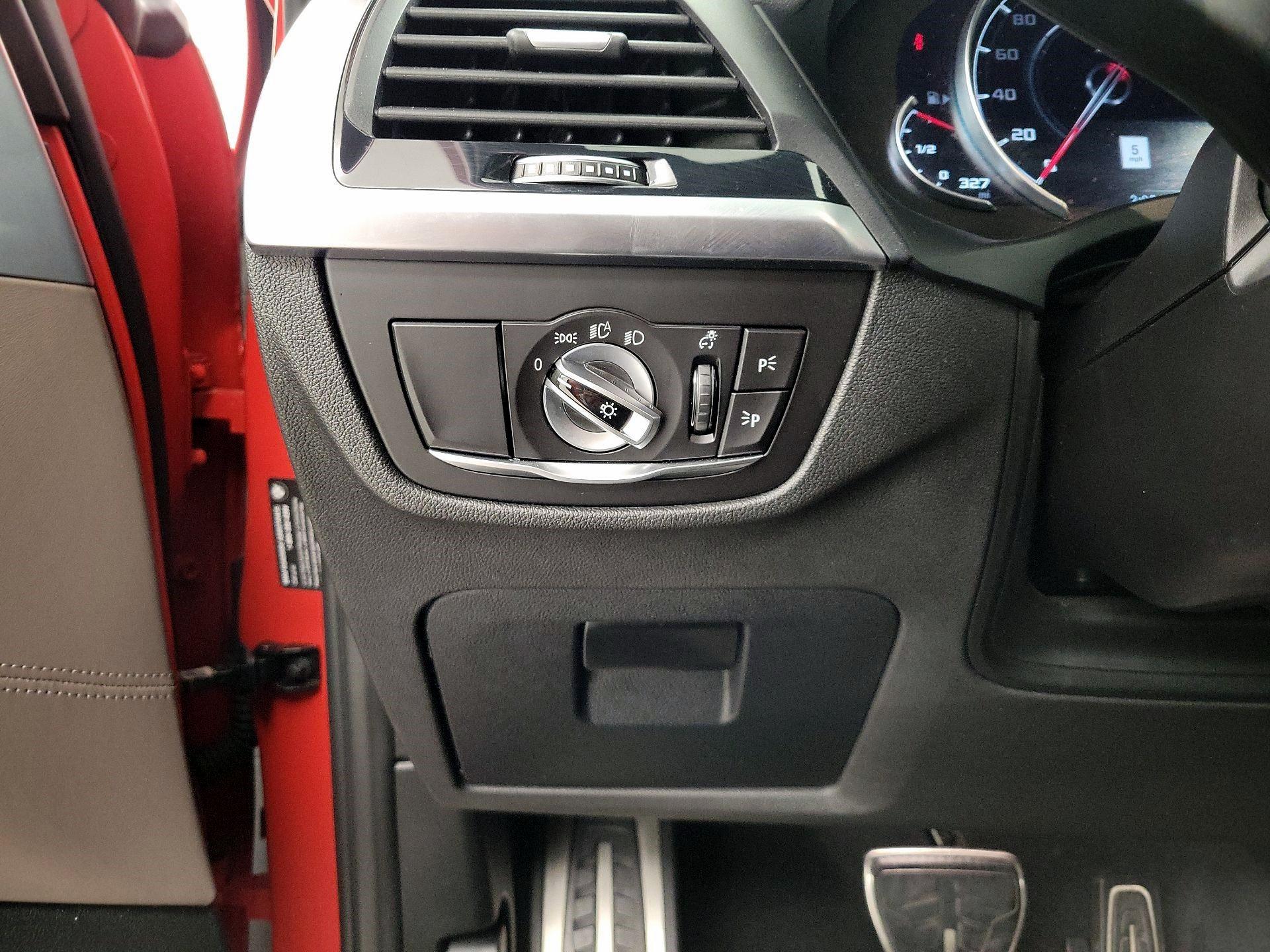 Thumbnail: 2020 BMW X4 - 13