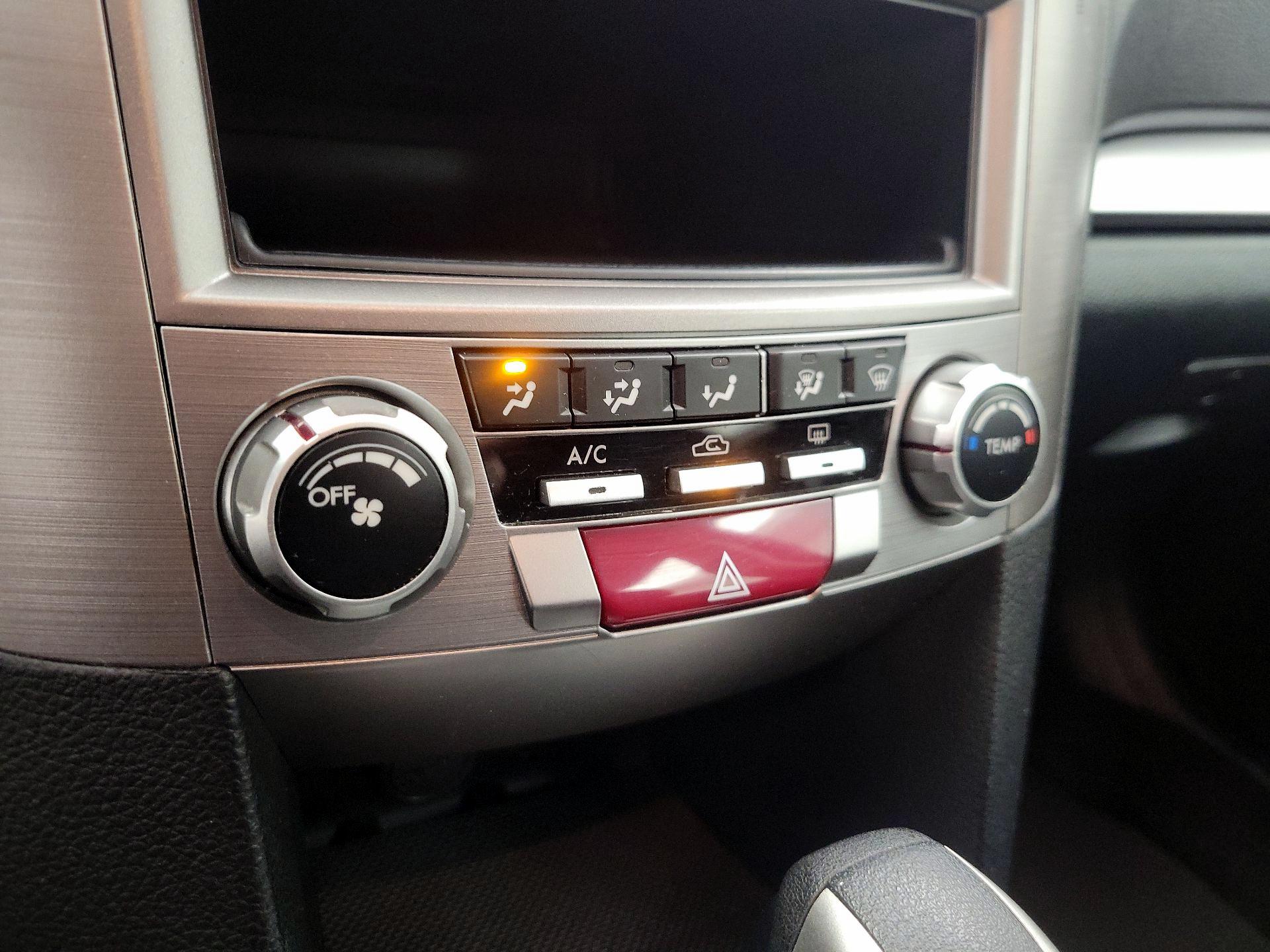 Thumbnail: 2014 Subaru Outback - 15