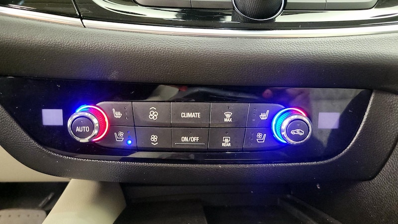 2023 Buick Enclave Avenir 17