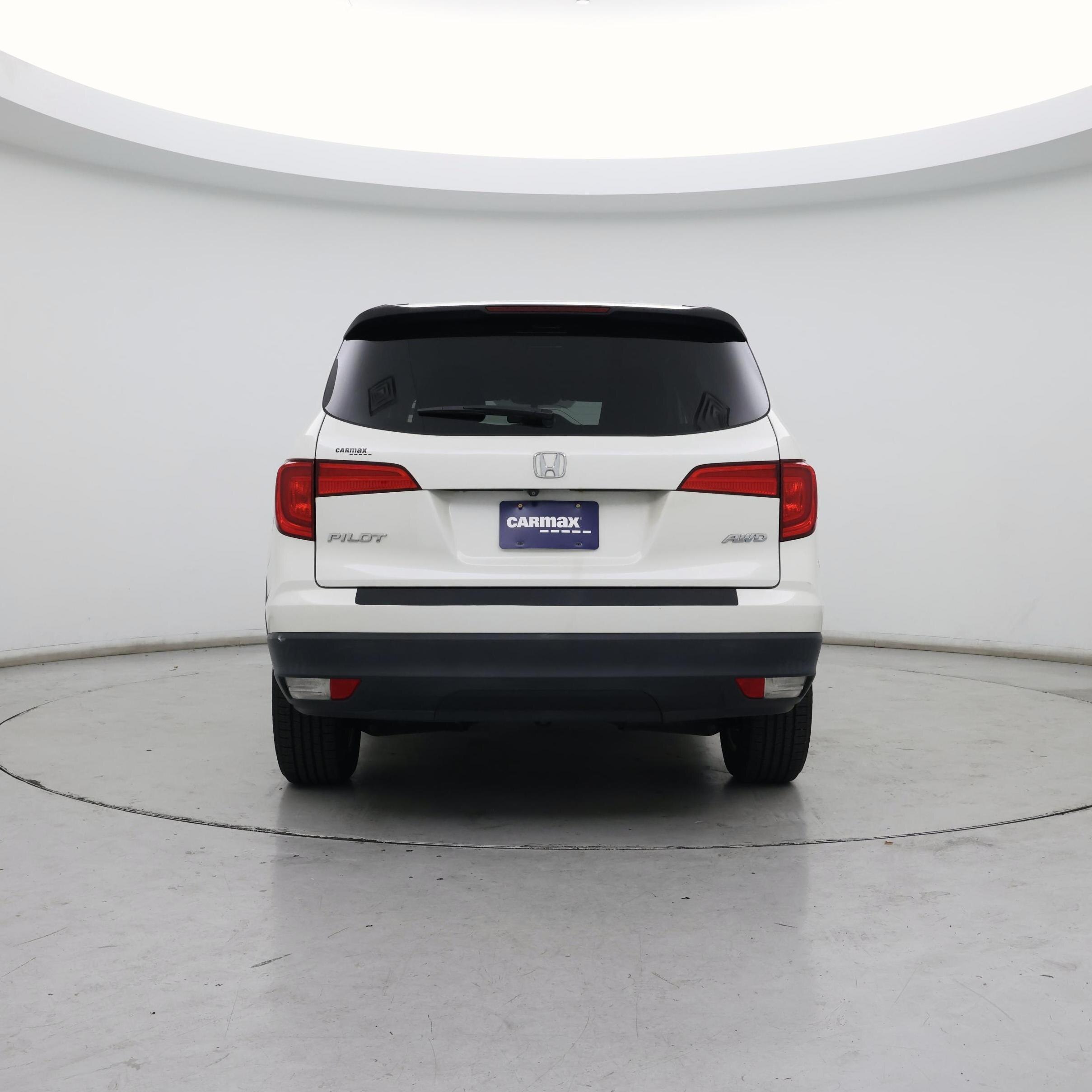 Thumbnail: 2017 Honda Pilot - 6
