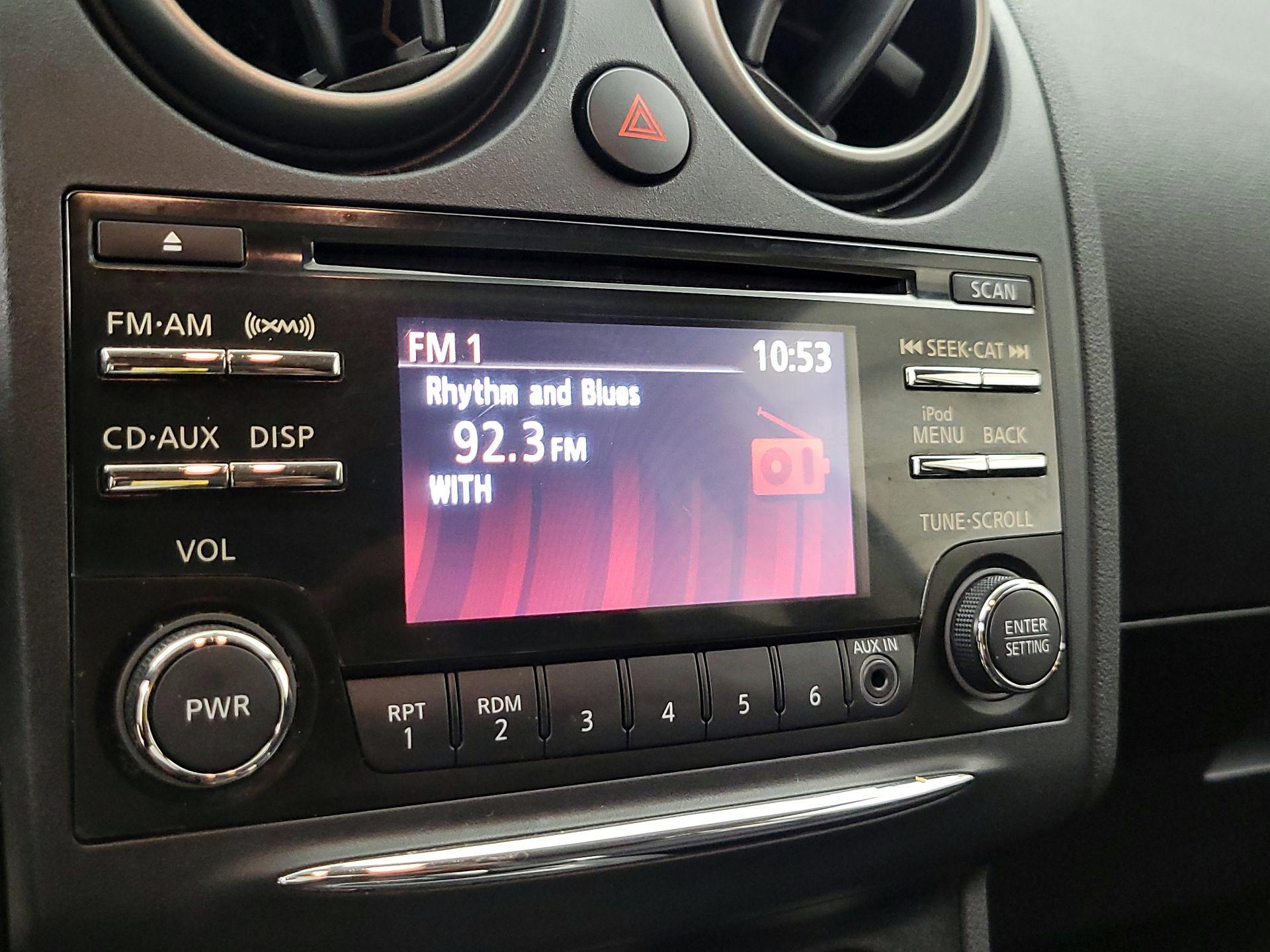 Thumbnail: 2013 Nissan Rogue - 15
