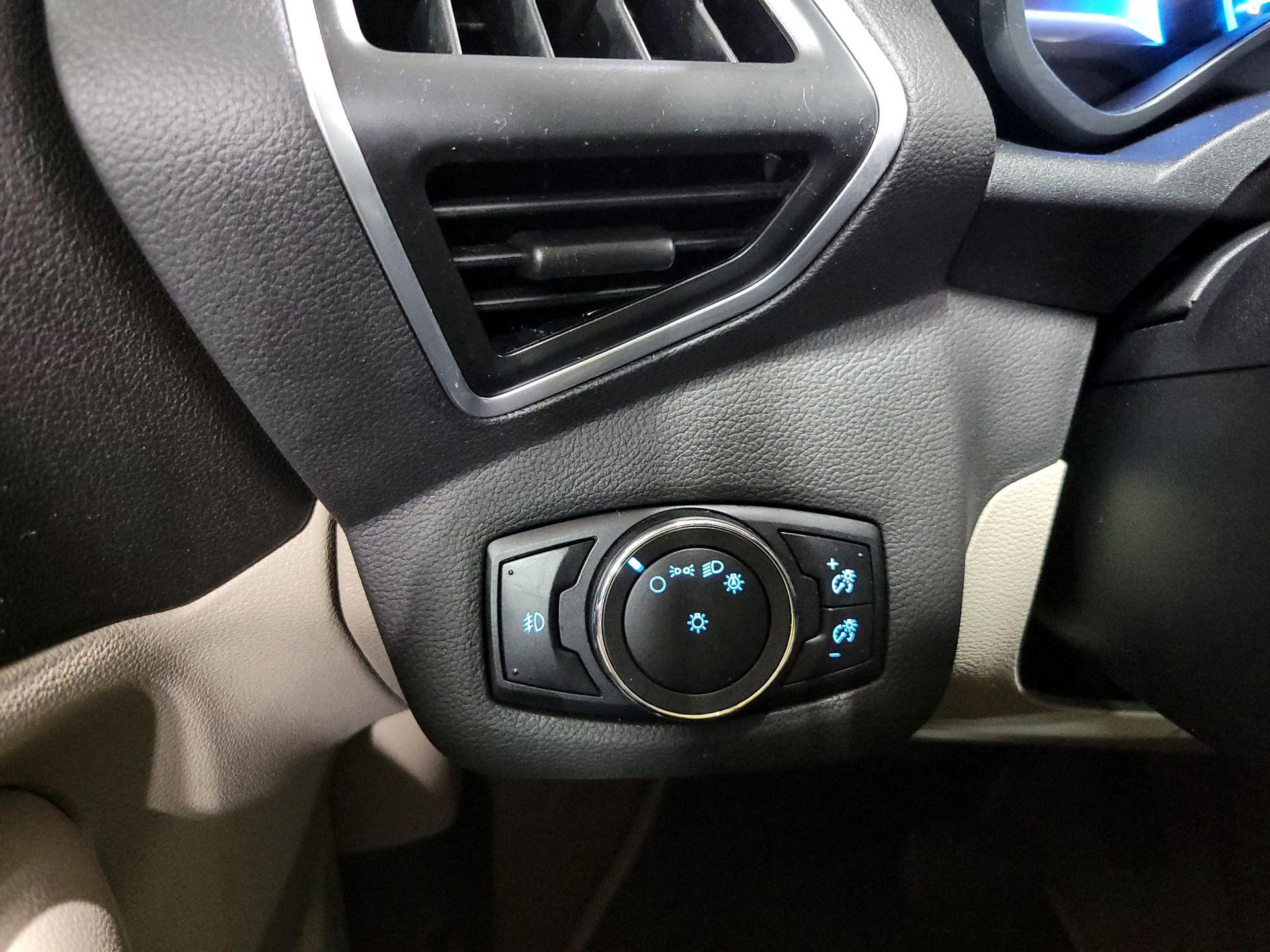 Thumbnail: 2013 Ford C-Max - 13