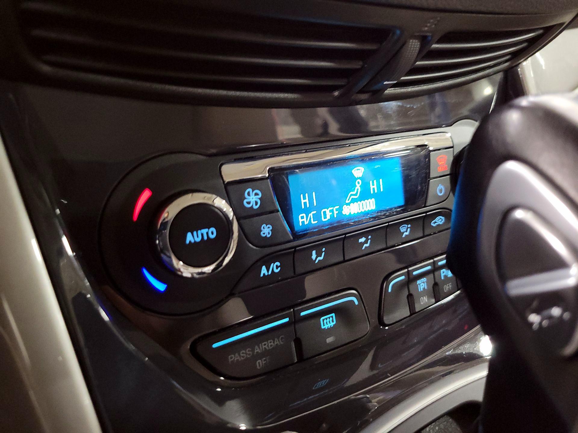 Thumbnail: 2013 Ford C-Max - 17
