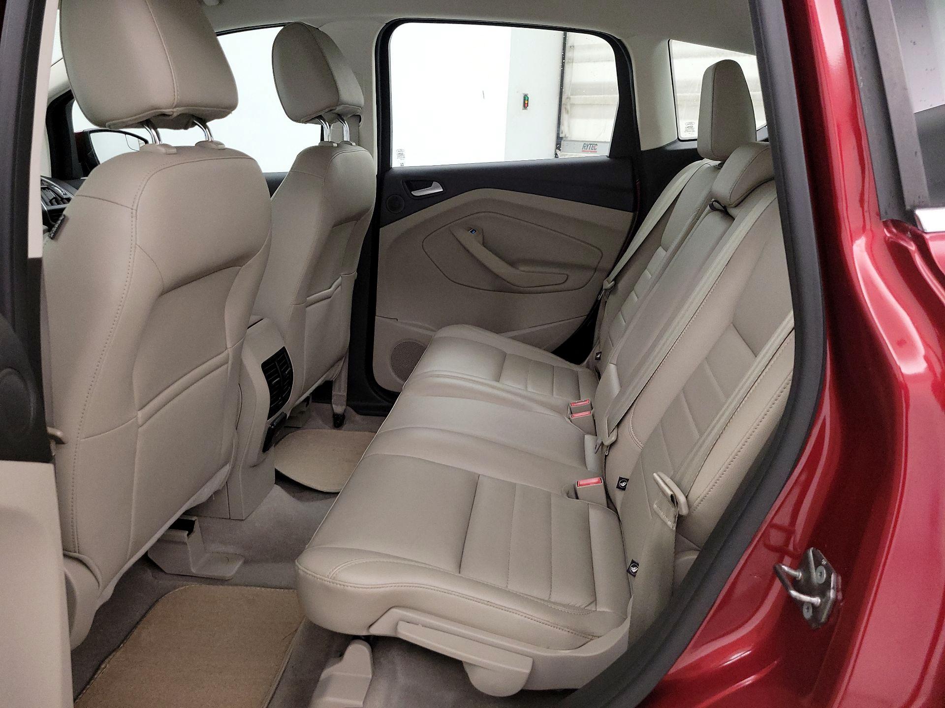 Thumbnail: 2013 Ford C-Max - 20