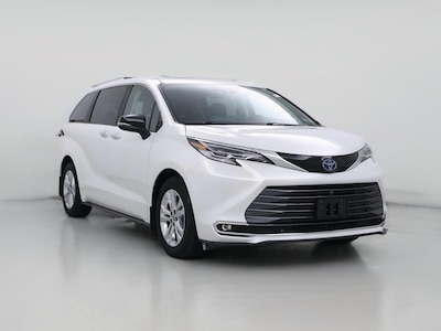2022 Toyota Sienna Platinum -
                  Sicklerville, NJ
