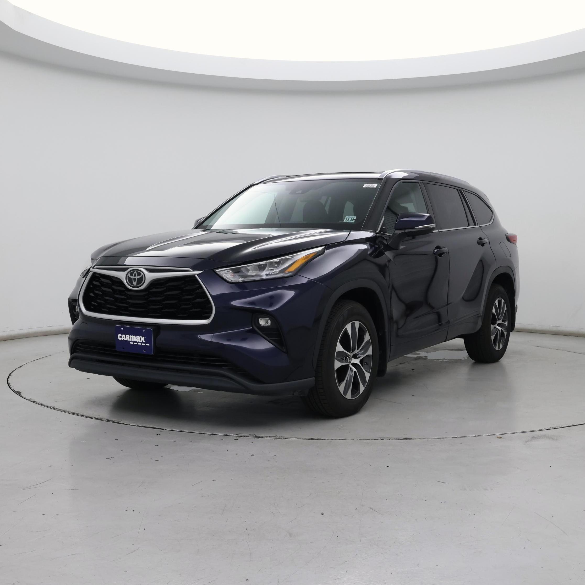 Thumbnail: 2020 Toyota Highlander - 4