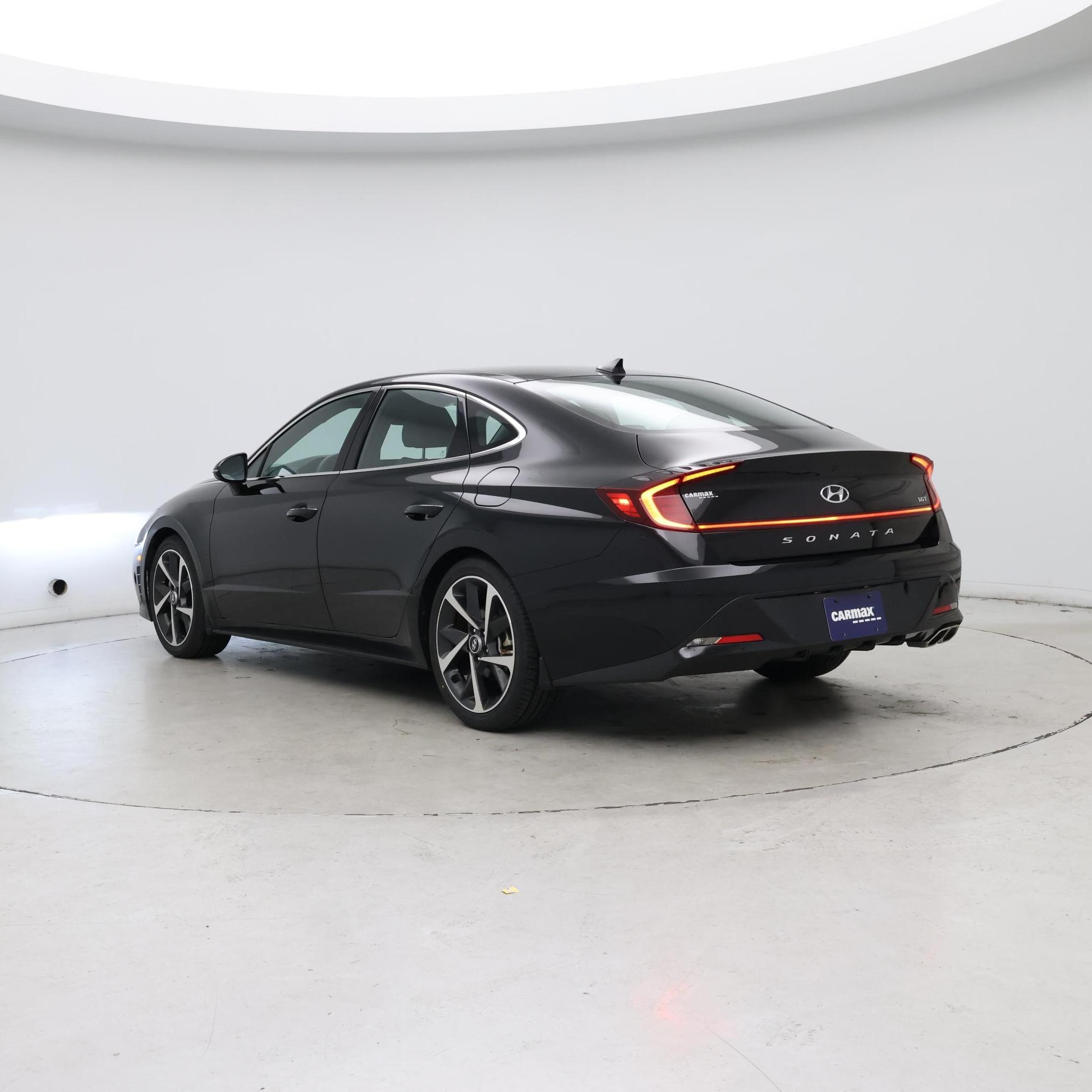 Thumbnail: 2023 Hyundai Sonata - 2