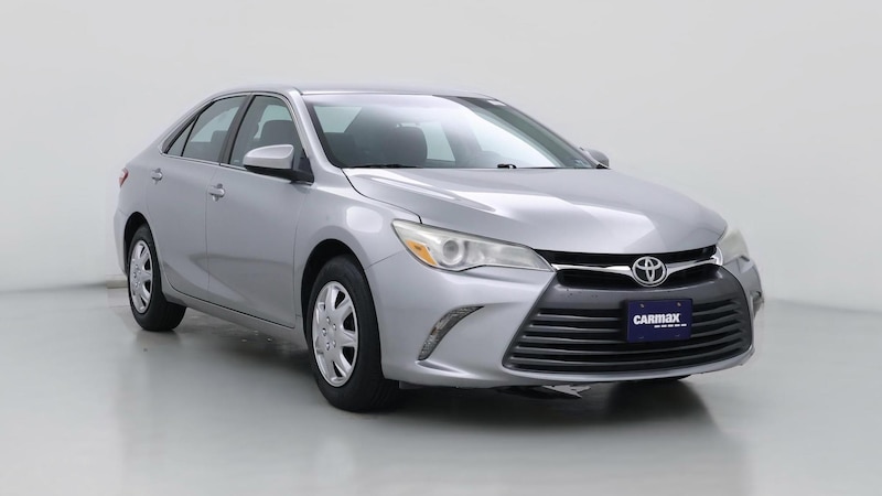 2015 Toyota Camry LE Hero Image