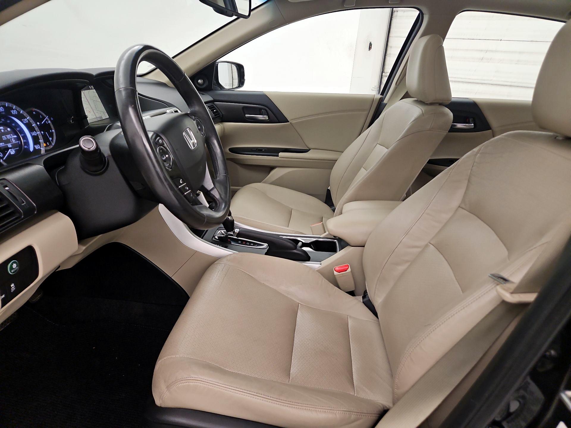 Thumbnail: 2015 Honda Accord - 20