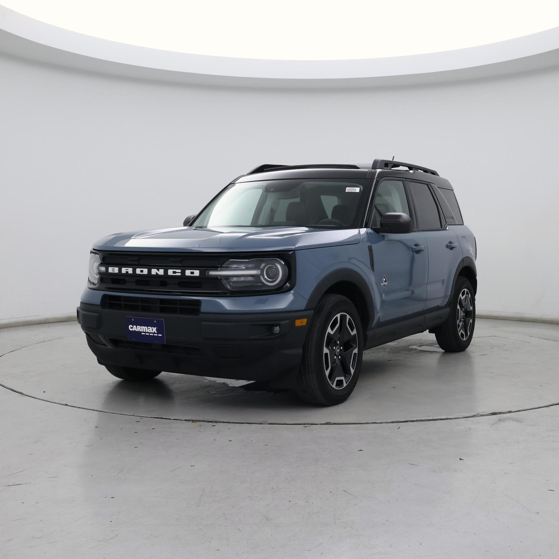 Thumbnail: 2023 Ford Bronco Sport - 4