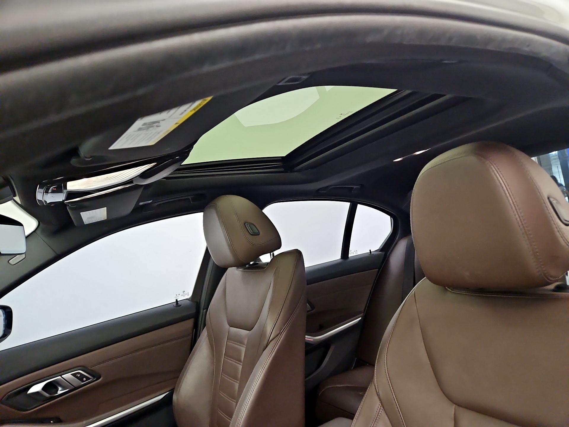 Thumbnail: 2019 BMW 3 Series - 19