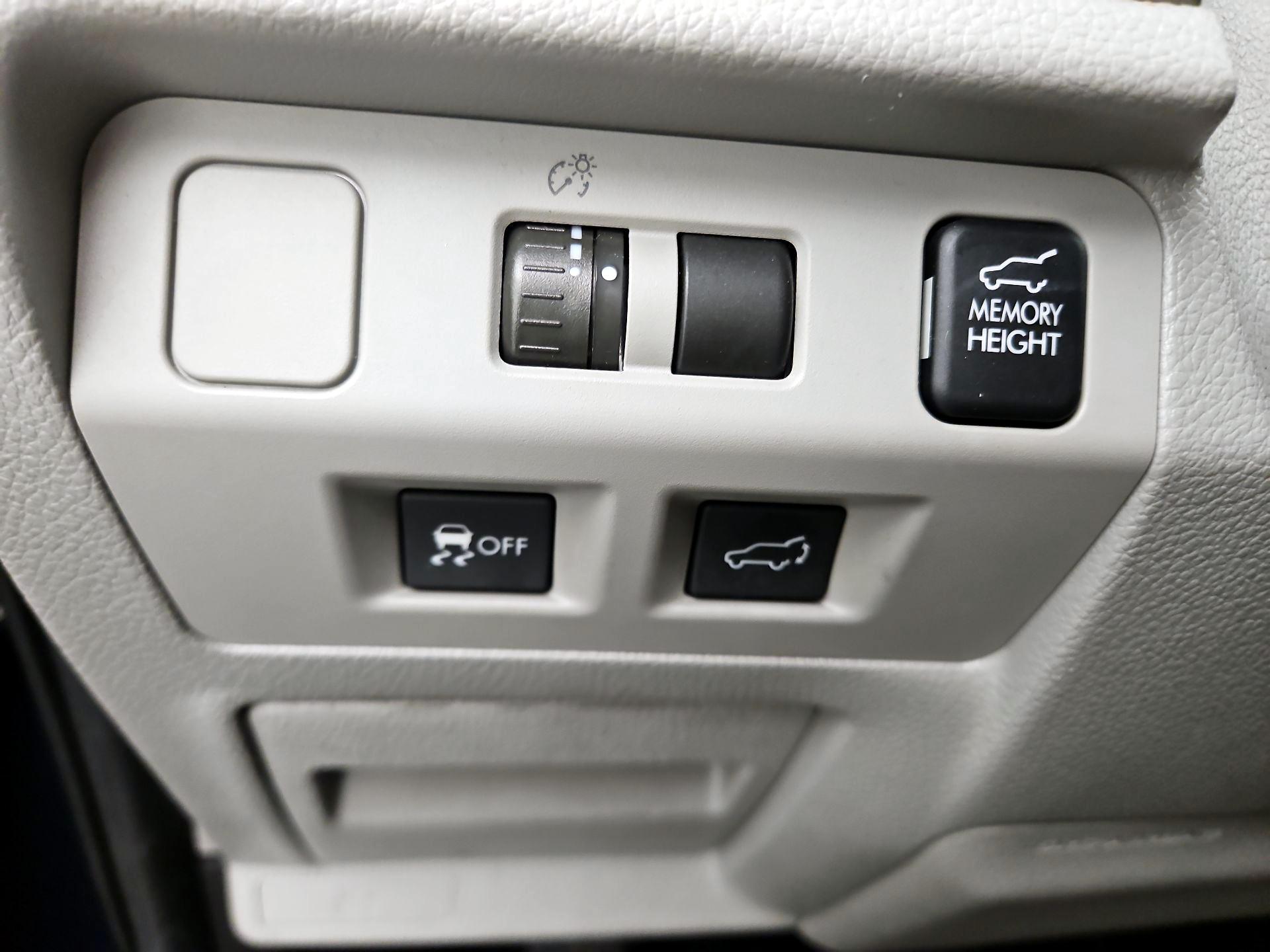 Thumbnail: 2014 Subaru Forester - 13