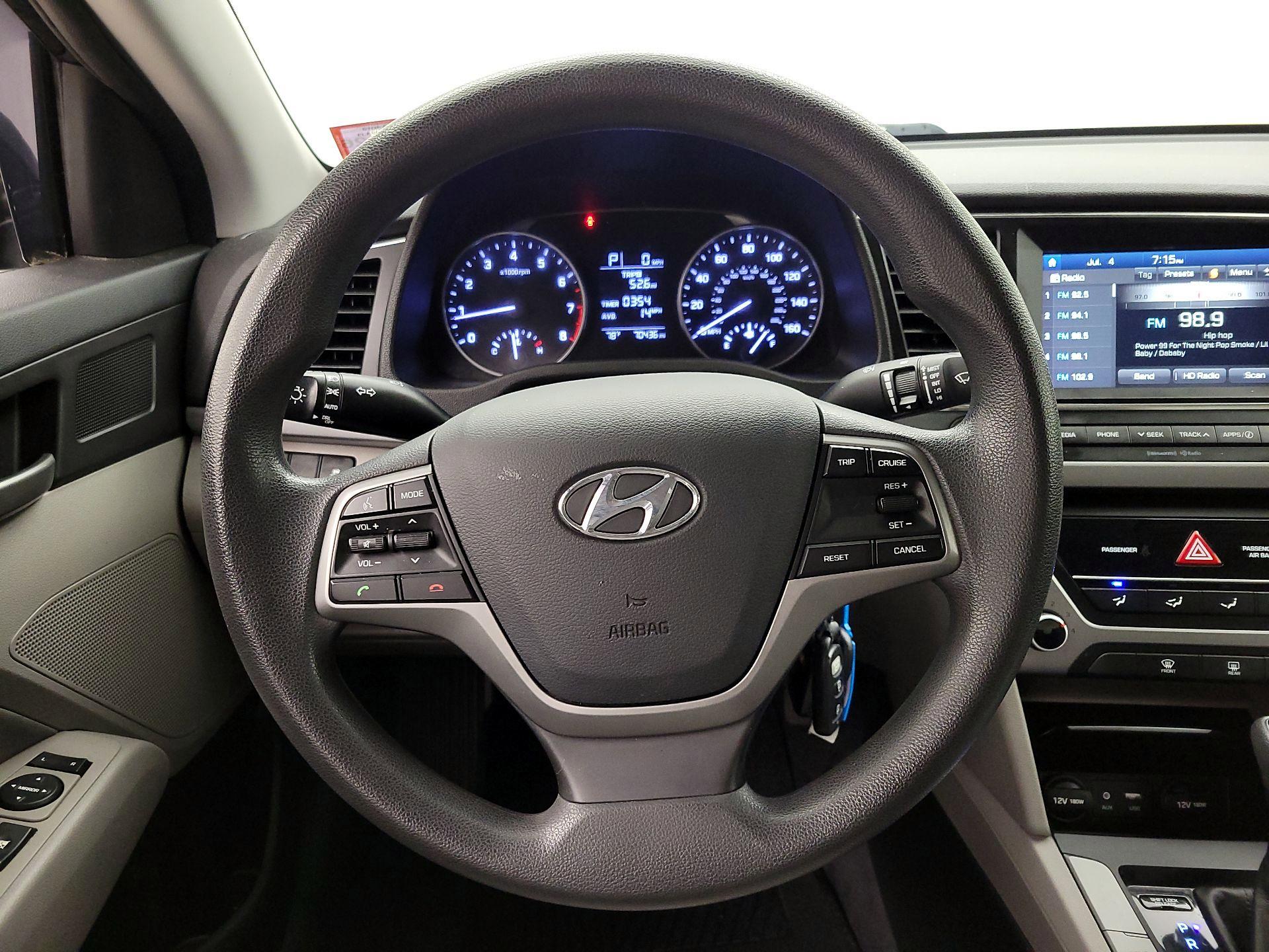 Thumbnail: 2017 Hyundai Elantra - 10