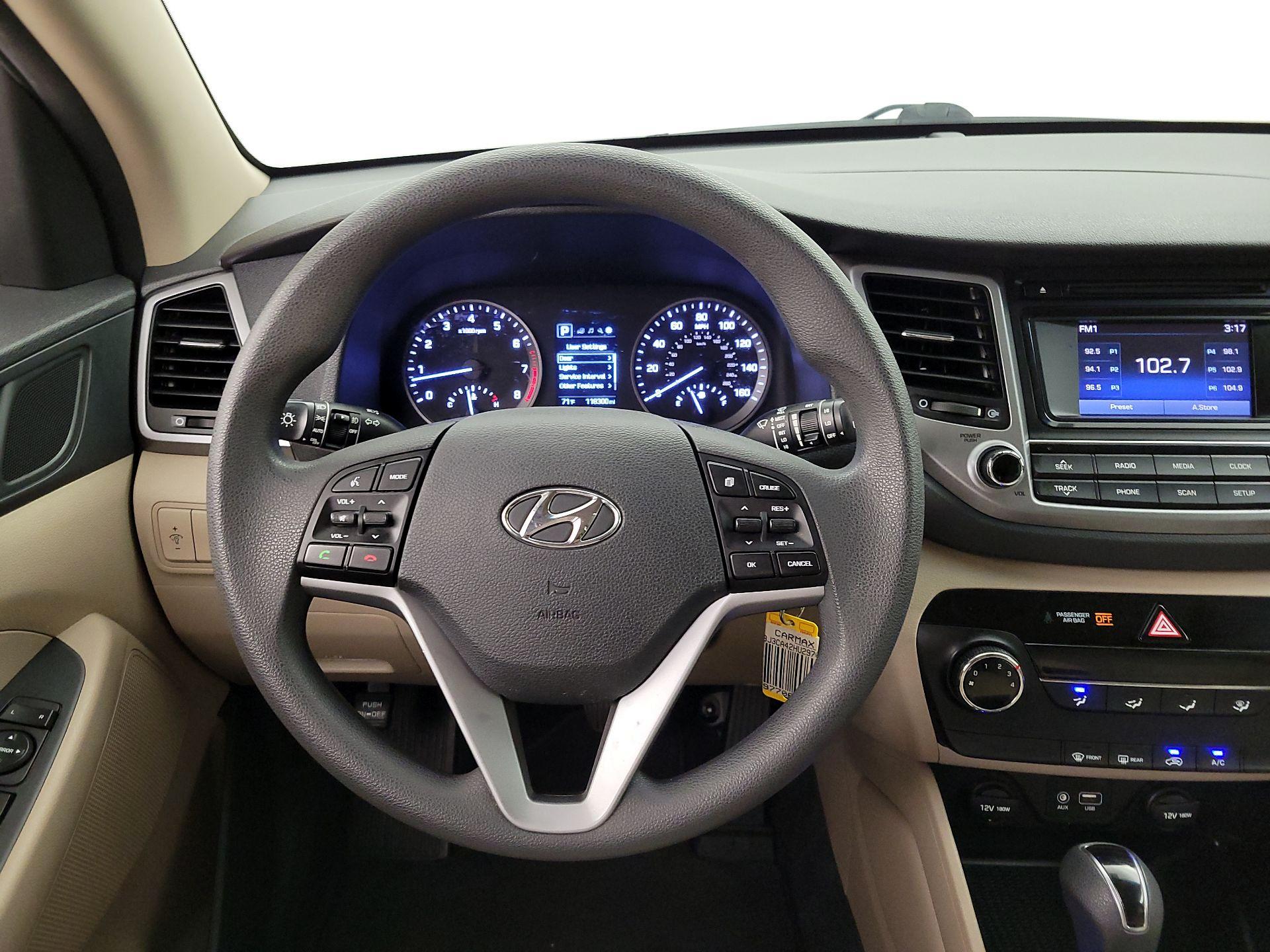Thumbnail: 2017 Hyundai Tucson - 10