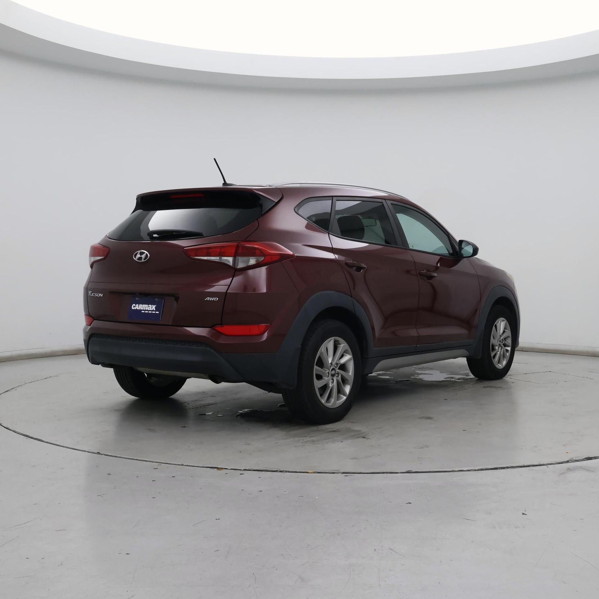 Thumbnail: 2017 Hyundai Tucson - 8