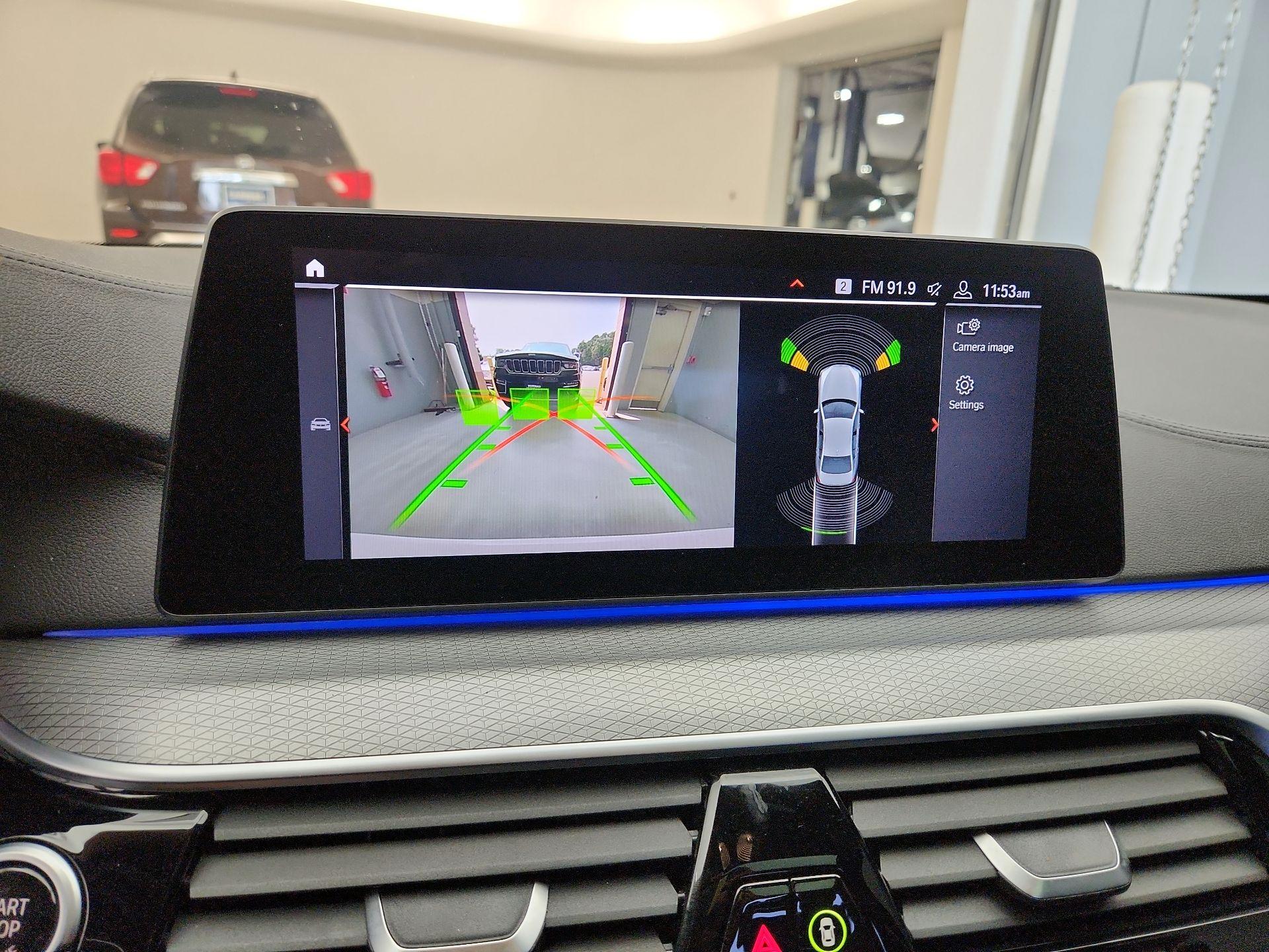 Thumbnail: 2020 BMW 5 Series - 14