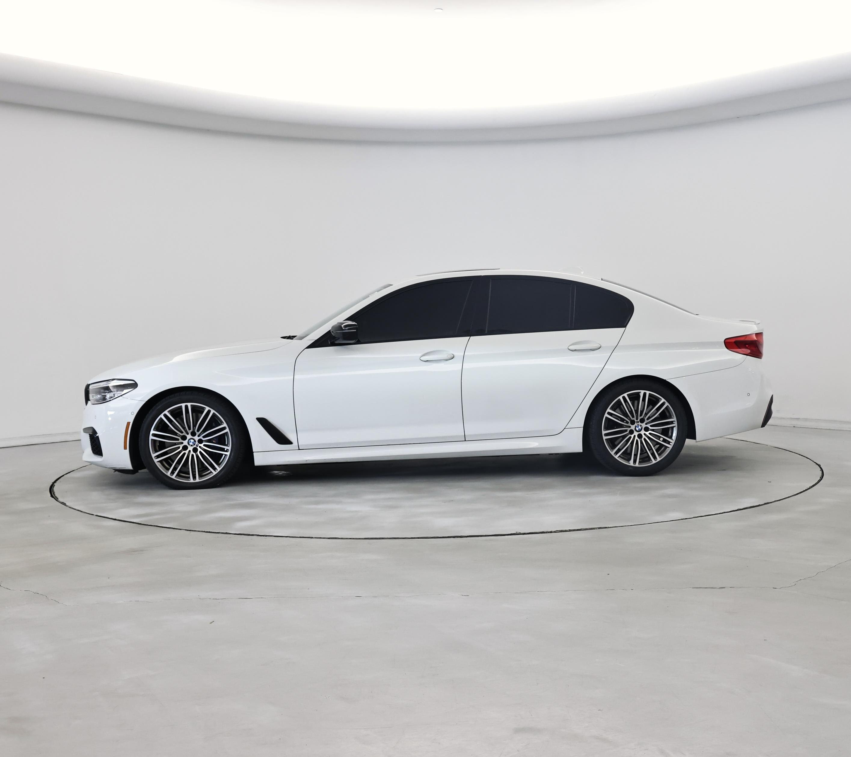 Thumbnail: 2020 BMW 5 Series - 3