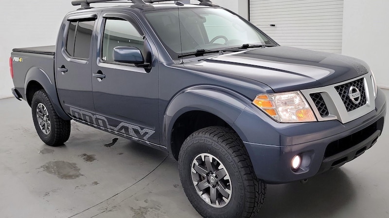 2016 Nissan Frontier PRO-4X Hero Image