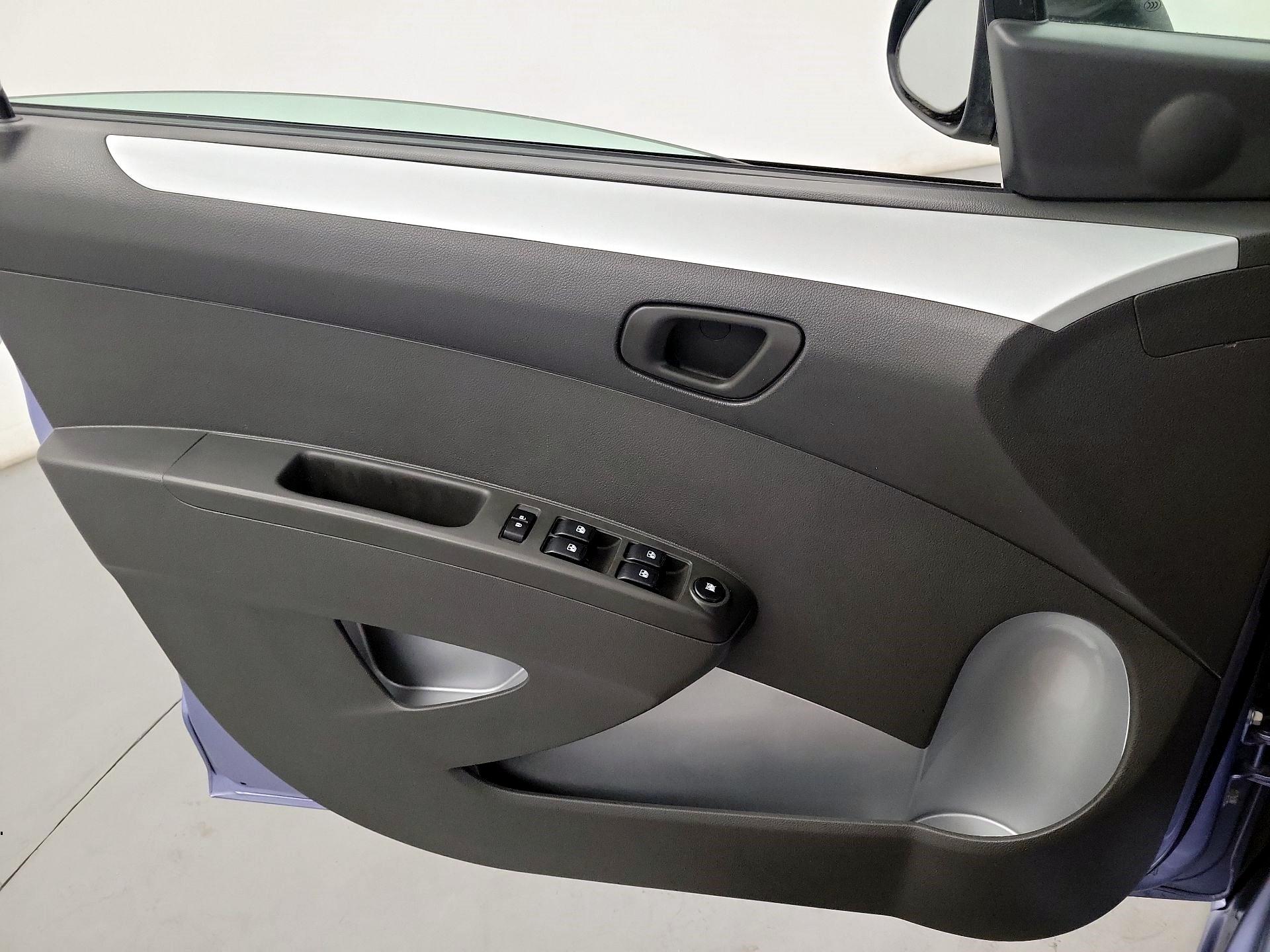 Thumbnail: 2014 Chevrolet Spark - 10