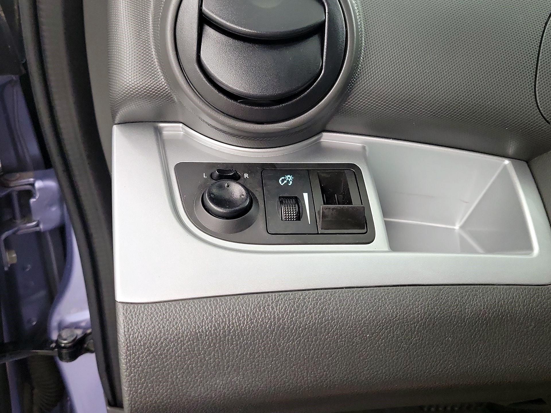 Thumbnail: 2014 Chevrolet Spark - 11