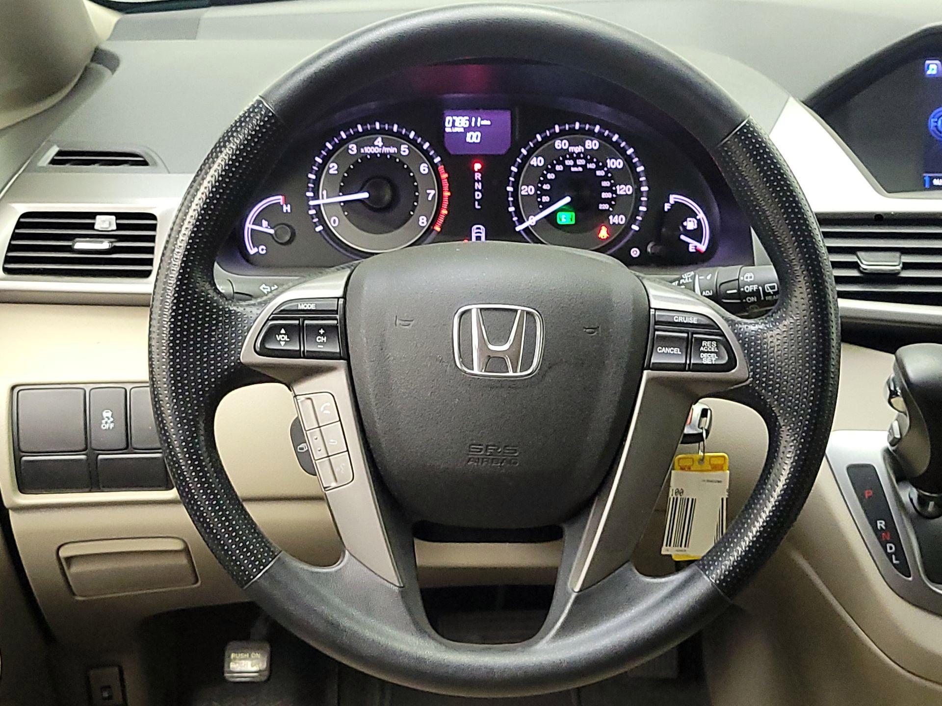 Thumbnail: 2016 Honda Odyssey - 10